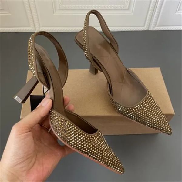 39 (Brown)